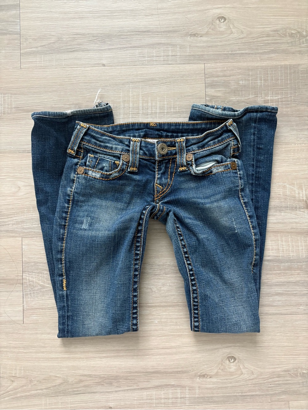 Vintage Y2K true religion bootcut low rise Jeans in Blue Waist 24